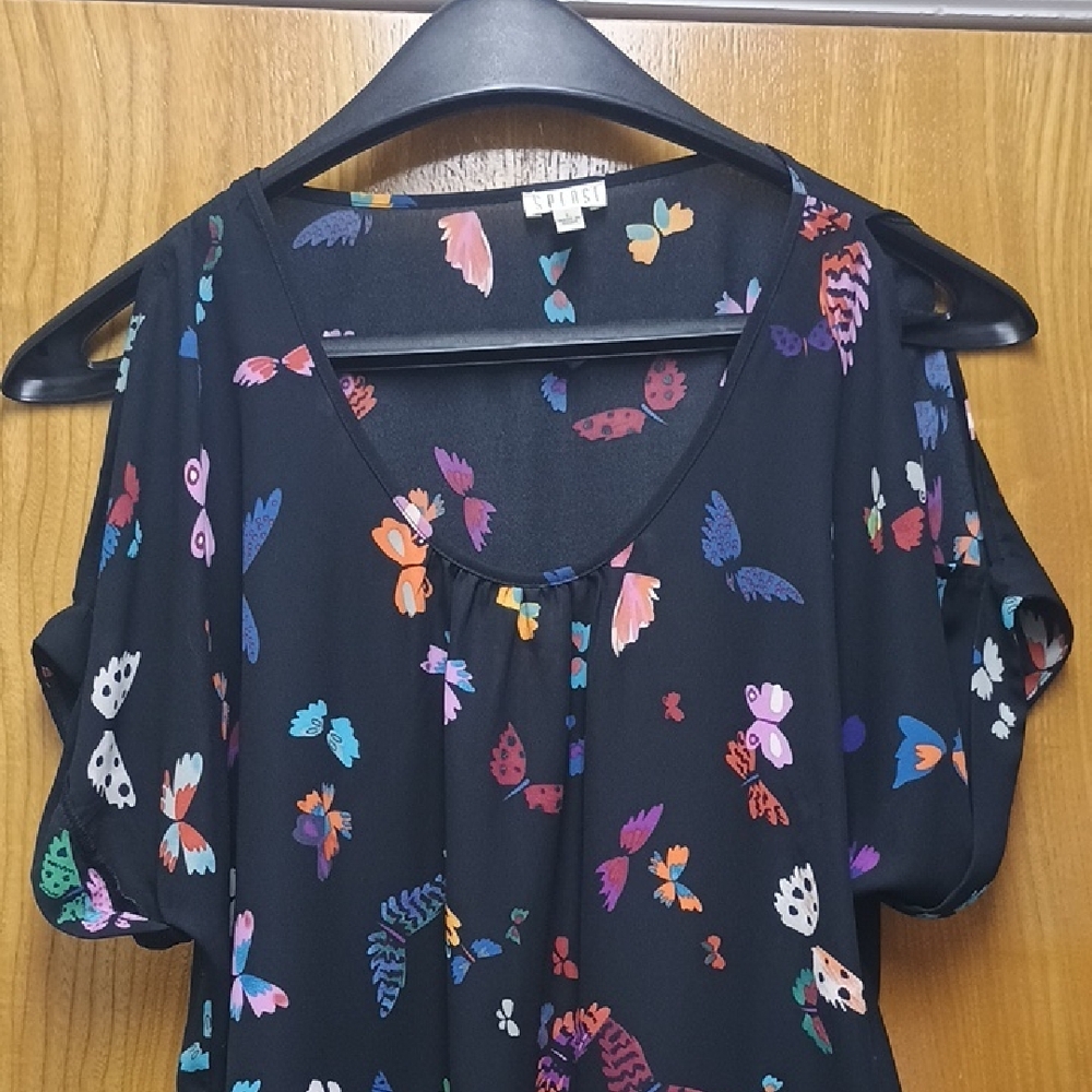 Cold Shoulder Butterfly Blouse